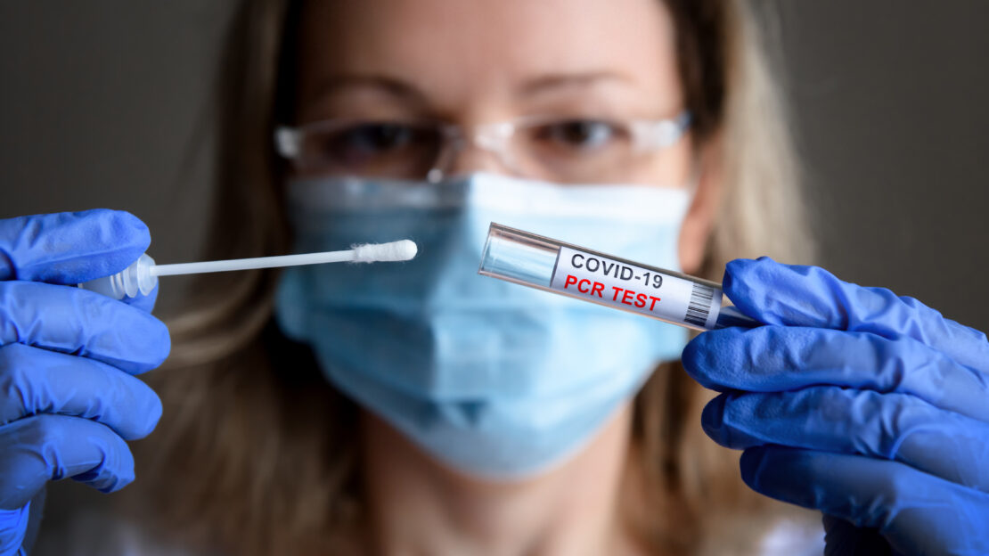 About Covid-19 PCR test results and vaccination